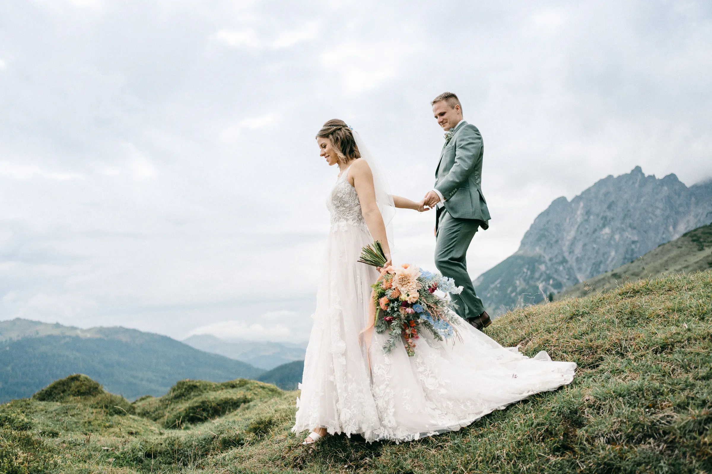 Brautkleid und Anzug sind zwar eine schöne Tradition, aber kein Muss!